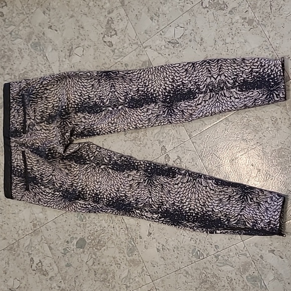 Zara Trafaluc Pants - Picture 4 of 8